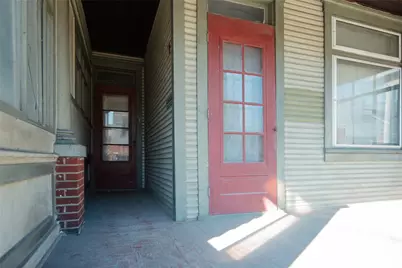221 McKean Ave, Charleroi Boro, PA 15022 - Photo 3