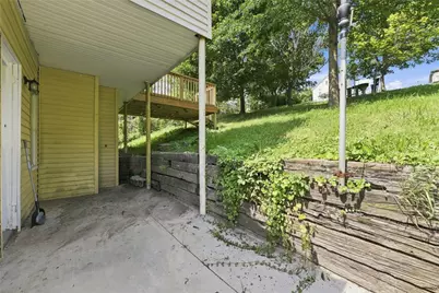 221 Vine St, Canonsburg, PA 15317 - Photo 35
