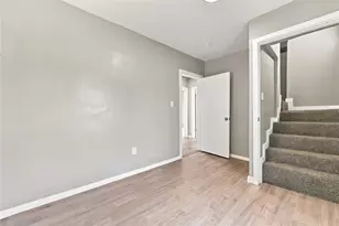 221 Vine St, Canonsburg, PA 15317 - Photo 15