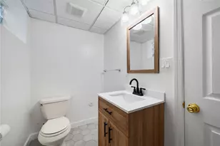 4549 Gates Dr, Pittsburgh, PA 15120 - Photo 41