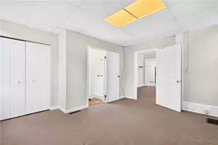 2719 Larkins Wy, Pittsburgh, PA 15203 - Photo 9