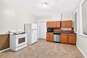 2719 Larkins Wy, Pittsburgh, PA 15203 - Photo 5
