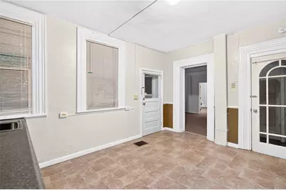 2719 Larkins Way, Pittsburgh, PA 15203 - Photo 7