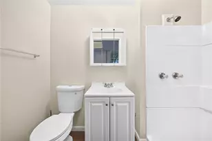 2719 Larkins Wy, Pittsburgh, PA 15203 - Photo 11