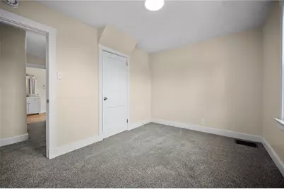 110 Kennedy Ave, Munhall, PA 15120 - Photo 29