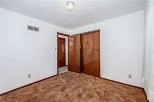 70 Shryock Ave, White Township, PA 15701 - Photo 13