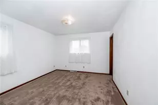 70 Shryock Ave, White Township, PA 15701 - Photo 15