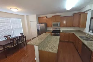 10552 Timber Edge Dr, Pittsburgh, PA 15090 - Photo 5