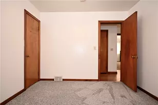 210 4th Ave, Monongahela, PA 15063 - Photo 11