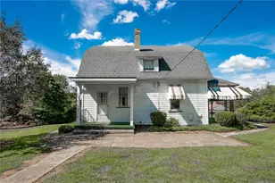 1233 Margaret Rd, Cowanshanock Township, PA 16201 - Photo 7