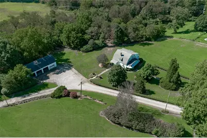 1233 Margaret Rd, Cowanshanock Township, PA 16201 - Photo 5