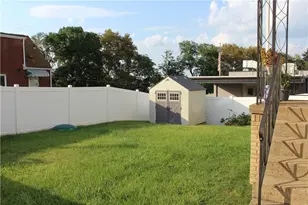 2120 Vermont Ave, West Mifflin, PA 15122 - Photo 31