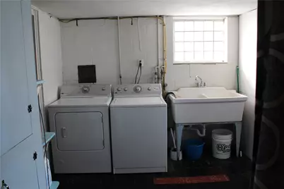 2120 Vermont Ave, West Mifflin, PA 15122 - Photo 27
