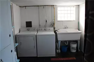 2120 Vermont Ave, West Mifflin, PA 15122 - Photo 27
