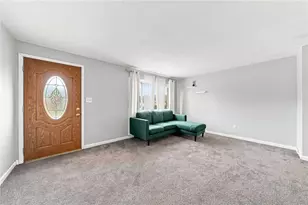 606 Winterberry Rd, Monroeville, PA 15146 - Photo 5