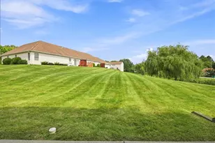 204 Stoneridge Blvd, Twp of But NW, PA 16001 - Photo 23