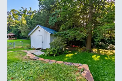 458 Freeman Falls Rd, Mount Pleasant Township, PA 15610 - Photo 25