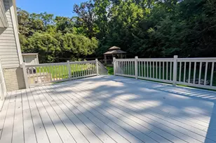 458 Freeman Falls Rd, Mount Pleasant Township, PA 15610 - Photo 23