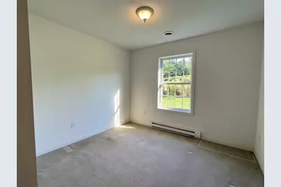 458 Freeman Falls Rd, Mount Pleasant Township, PA 15610 - Photo 13