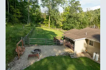429 Four Mile Run Rd, Cook Township, PA 15650 - Photo 41