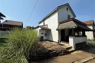 114 15th St, Vandergrift, PA 15690 - Photo 17