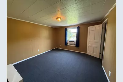 114 15th St, Vandergrift, PA 15690 - Photo 13