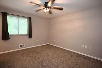 446 Lewis Run Road, West Mifflin, PA 15122 - Photo 21