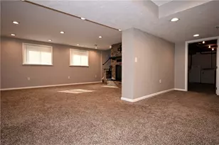 446 Lewis Run Rd, West Mifflin, PA 15122 - Photo 33