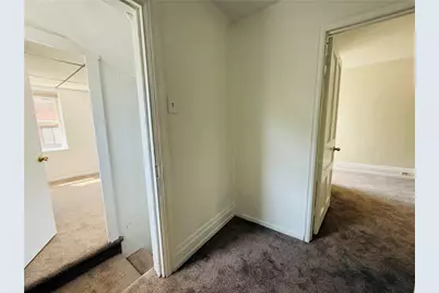 2842 Harcum Way, Pittsburgh, PA 15203 - Photo 15
