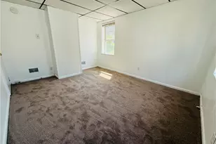 2842 Harcum Wy, Pittsburgh, PA 15203 - Photo 25