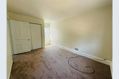 2842 Harcum Way, Pittsburgh, PA 15203 - Photo 13