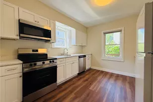 2842 Harcum Wy, Pittsburgh, PA 15203 - Photo 7
