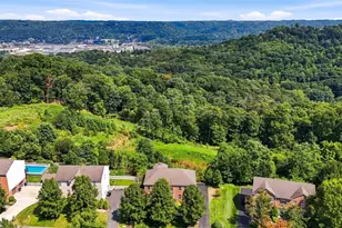 1512 Laurel Ridge Dr, Moon/Crescent Twp, PA 15046 - Photo 45