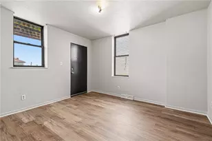 3227 Hardie Wy, Pittsburgh, PA 15213 - Photo 17