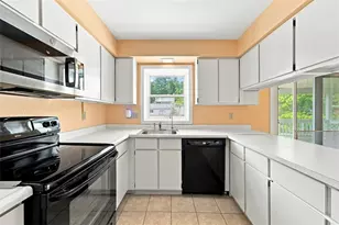 1852 Stage Dr, Pittsburgh, PA 15101 - Photo 13