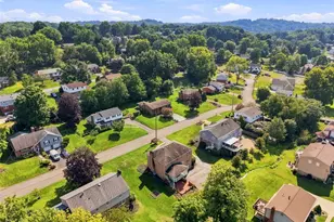 1852 Stage Dr, Pittsburgh, PA 15101 - Photo 43