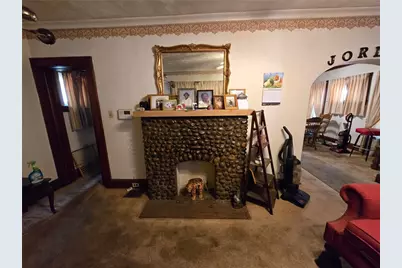 607 E 24th St, Erie City, PA 16503 - Photo 9