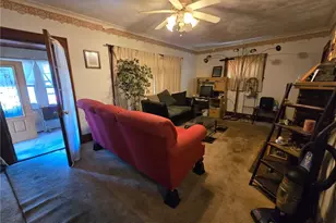 607 E 24th St, Erie City, PA 16503 - Photo 3