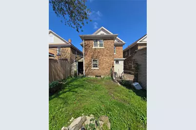 607 E 24th St, Erie City, PA 16503 - Photo 17
