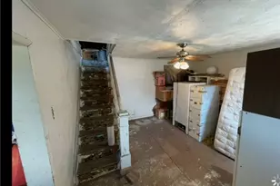 207 Wood St, Fayette City, PA 15012 - Photo 13