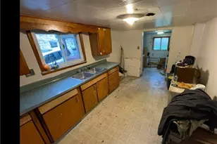 207 Wood St, Fayette City, PA 15012 - Photo 23