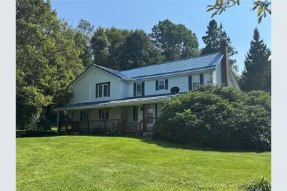4124 Hemlock Rd, Green/Commdre/Prchse, PA 15724 - Photo 1