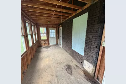 111 Patterson St, Turtle Creek, PA 15145 - Photo 11