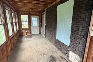111 Patterson St, Turtle Creek, PA 15145 - Photo 11