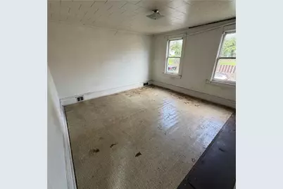 111 Patterson St, Turtle Creek, PA 15145 - Photo 13