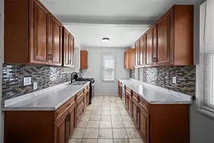 7503 Ormond St, Pittsburgh, PA 15218 - Photo 9