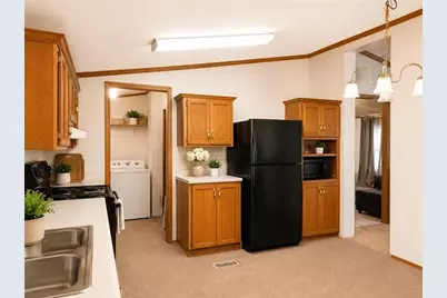 325 N Chestnut Street, Butler, PA 16001 - Photo 13