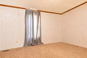 325 N Chestnut St, Butler, PA 16001 - Photo 17