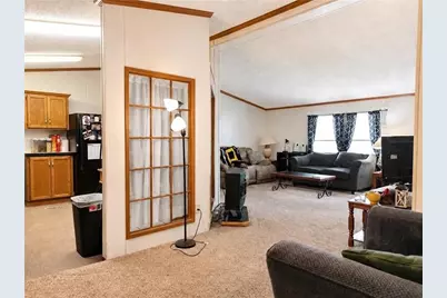 325 N Chestnut Street, Butler, PA 16001 - Photo 11