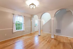 159 Walnut Dr, Economy, PA 15005 - Photo 9
